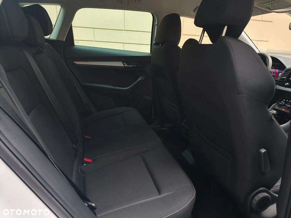 Skoda Karoq 2.0 TDI SCR 4x4 DSG Ambition - 10