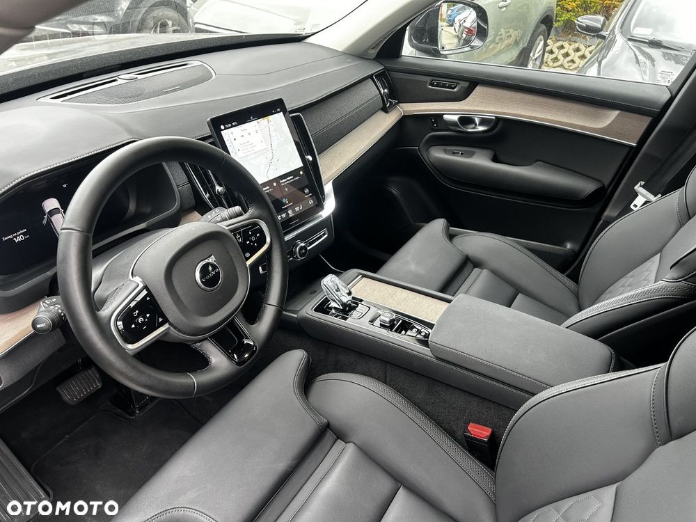 Volvo XC 90 - 11