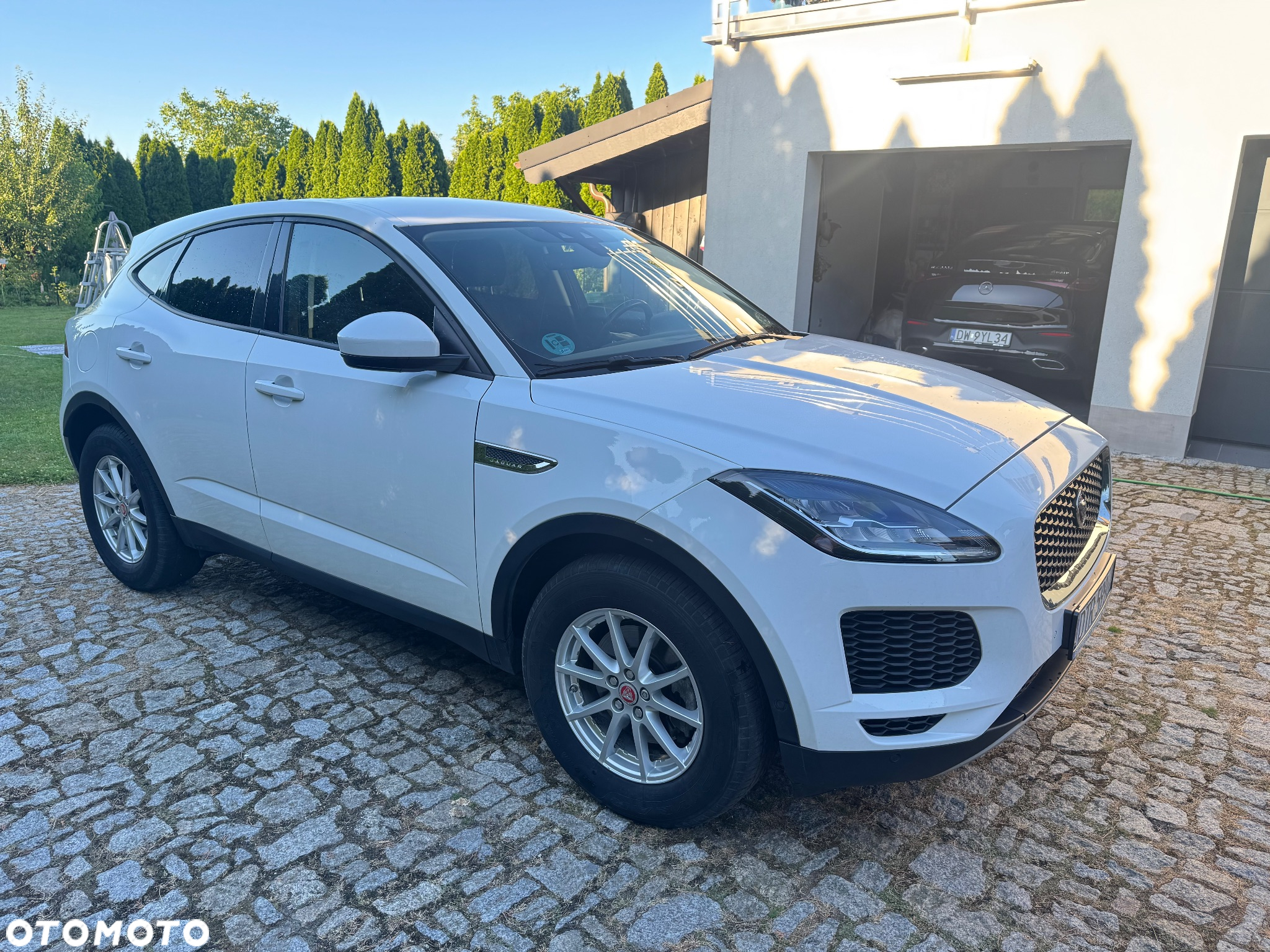 Jaguar E-Pace 2.0 i4D AWD - 15