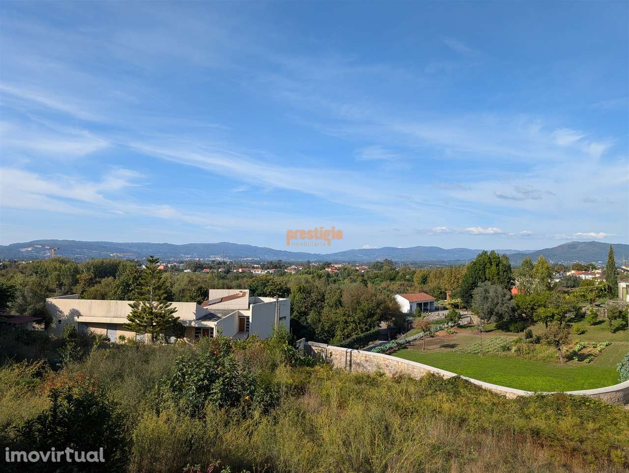 Terreno Urbano  Venda em Adaúfe,Braga - Grande imagem: 4/24
