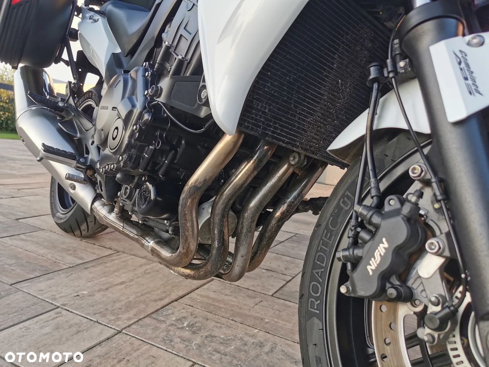 Honda CBF - 34