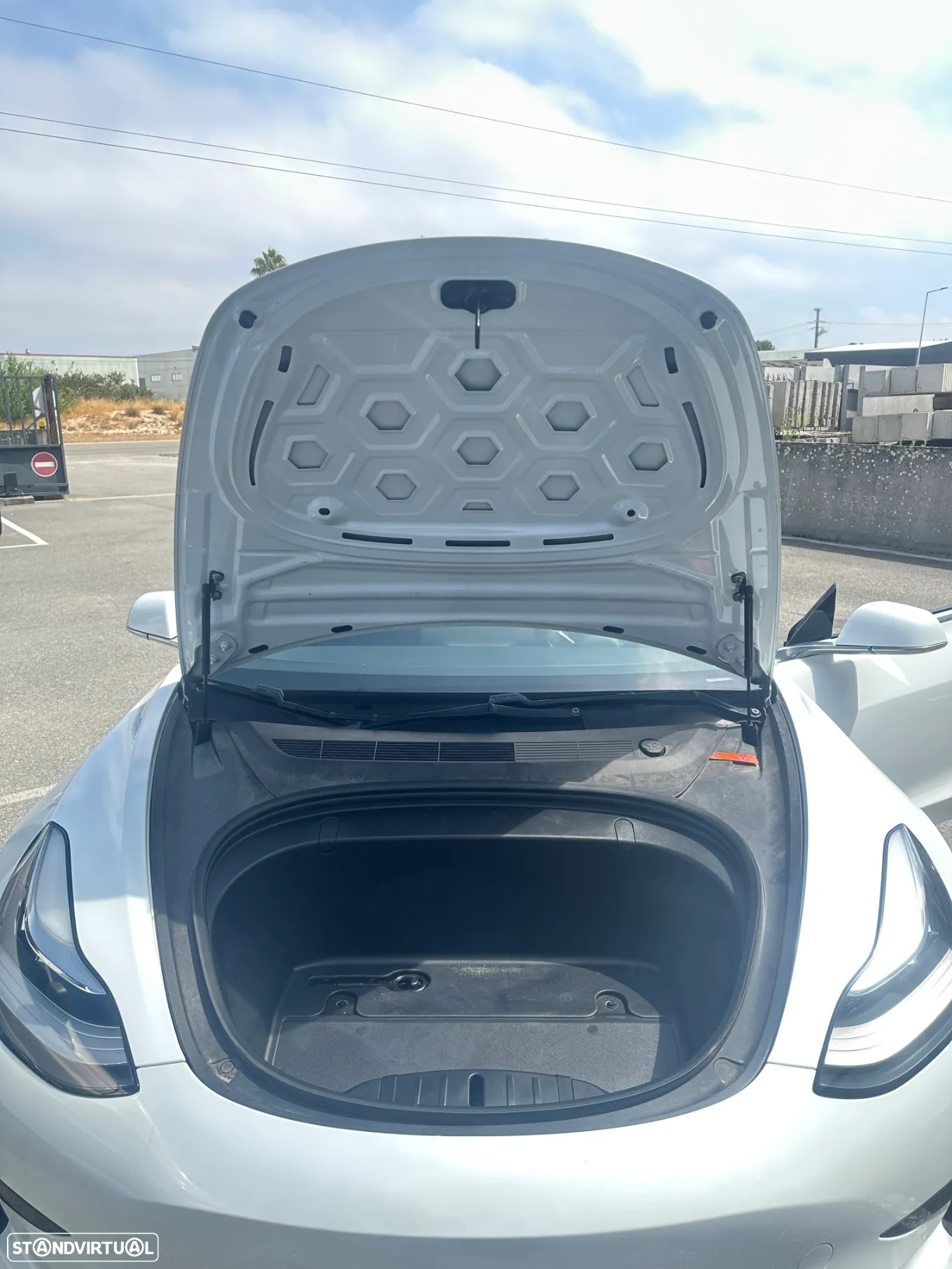 Tesla Model 3 Standard Range Plus RWD - 18