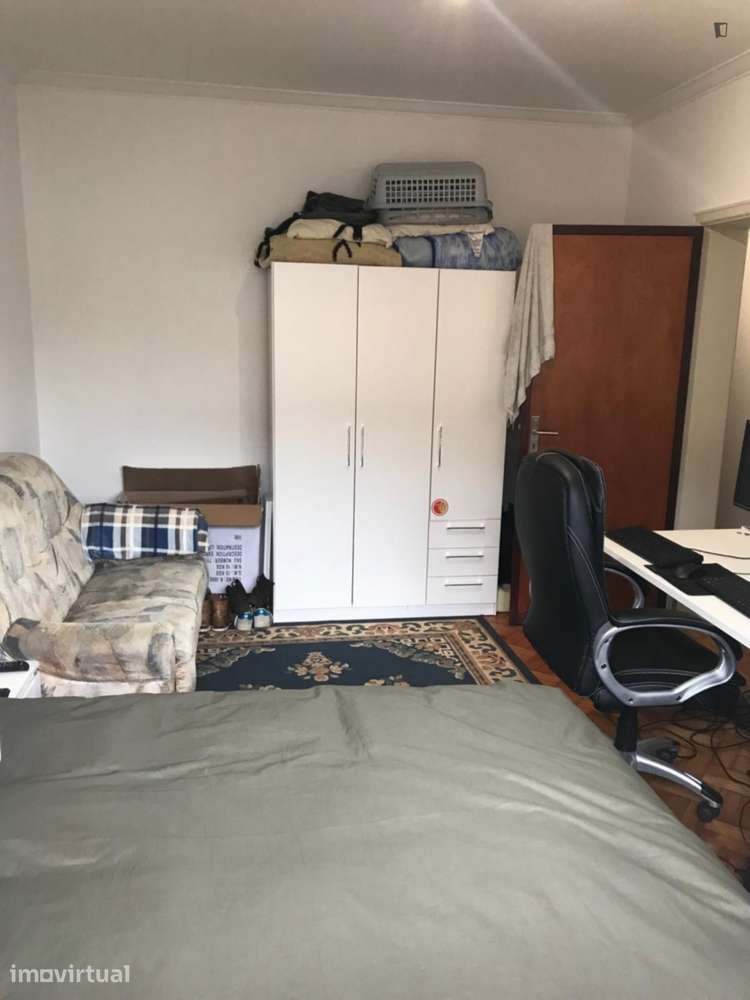 Quarto - localizado em  Coimbra - Grande imagem: 2/12