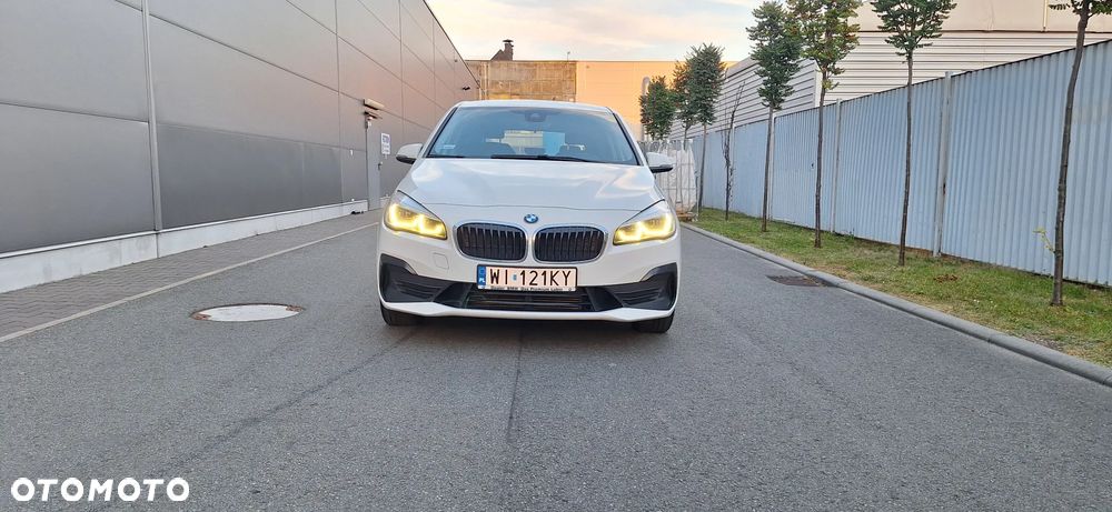 BMW Seria 2 218d - 2