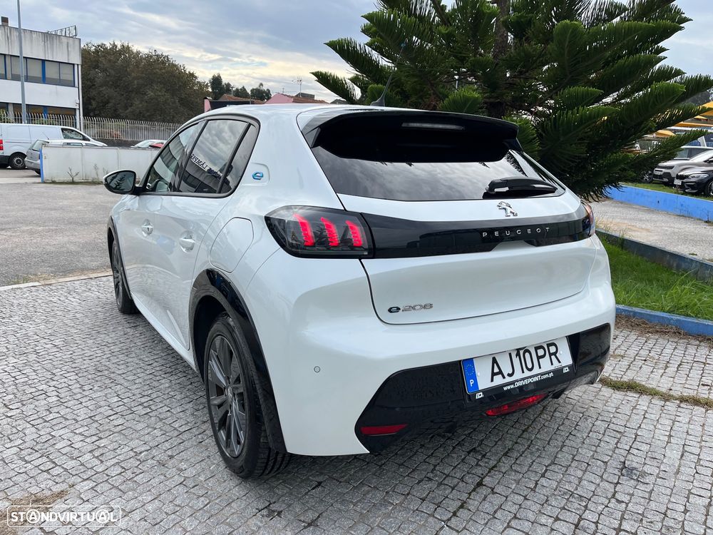 Peugeot e-208 50 kWh Allure Pack - 10