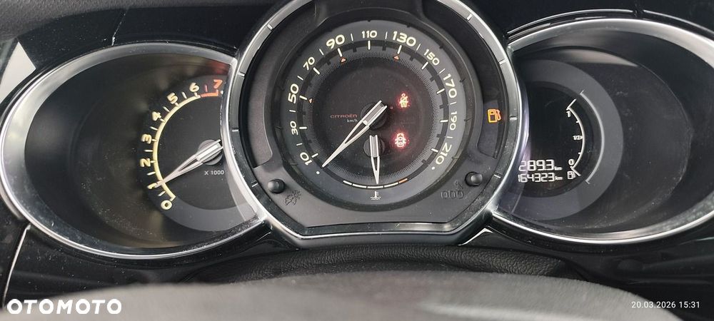 Citroën DS3 1.6 VTi SoChic - 16