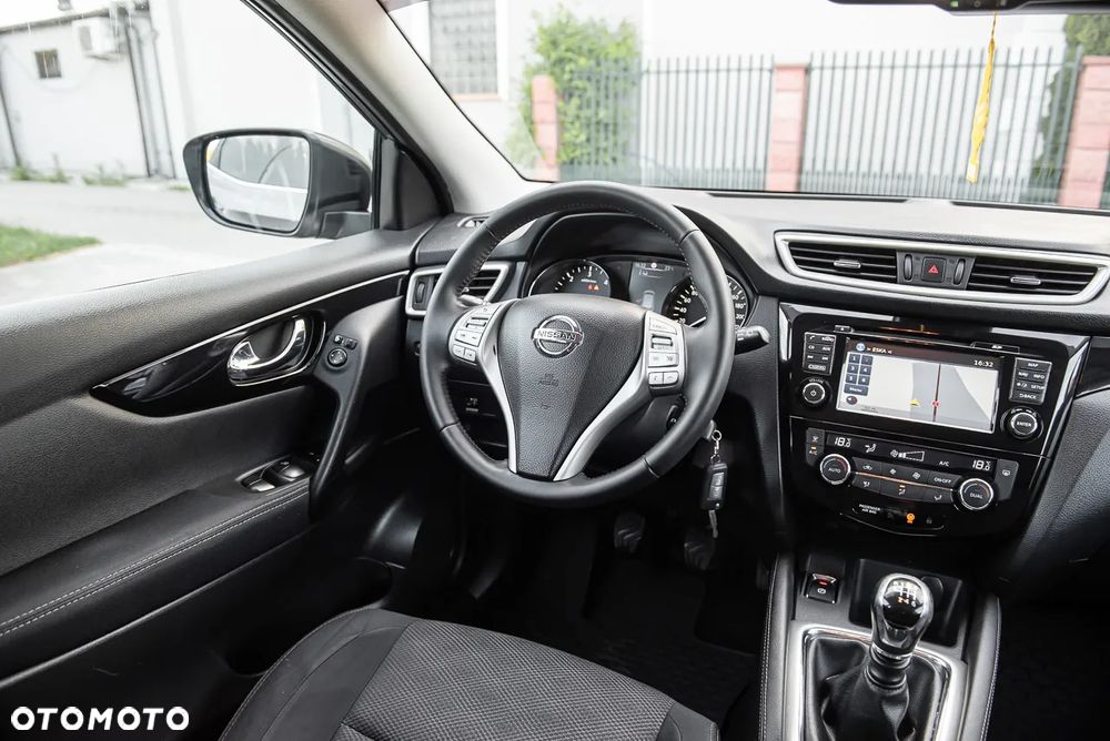 Nissan Qashqai 1.6 DCi ACENTA - 23