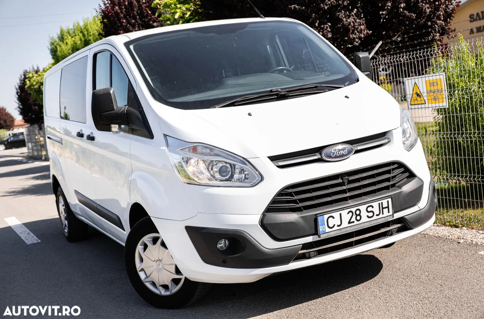 Ford Transit Custom DCIV 310 2.0 TDCI LWB L2H1 Limited - 4