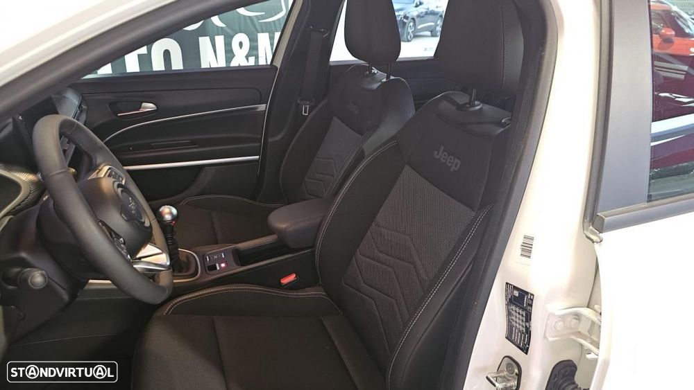 Jeep Avenger 1.2 GSE T3 Altitude - 15