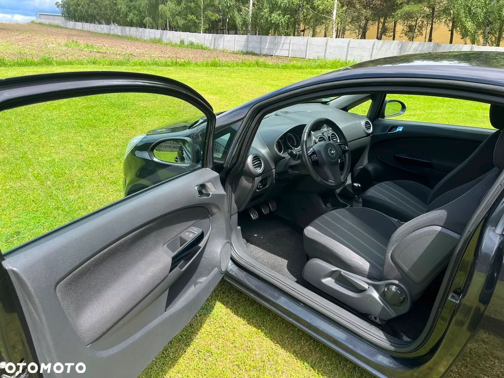 Opel Corsa 1.4 16V Edition - 6