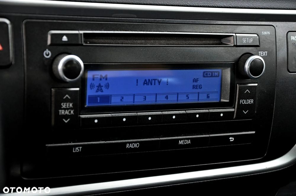 Toyota Auris 1.4 D-4D Premium Comfort - 28