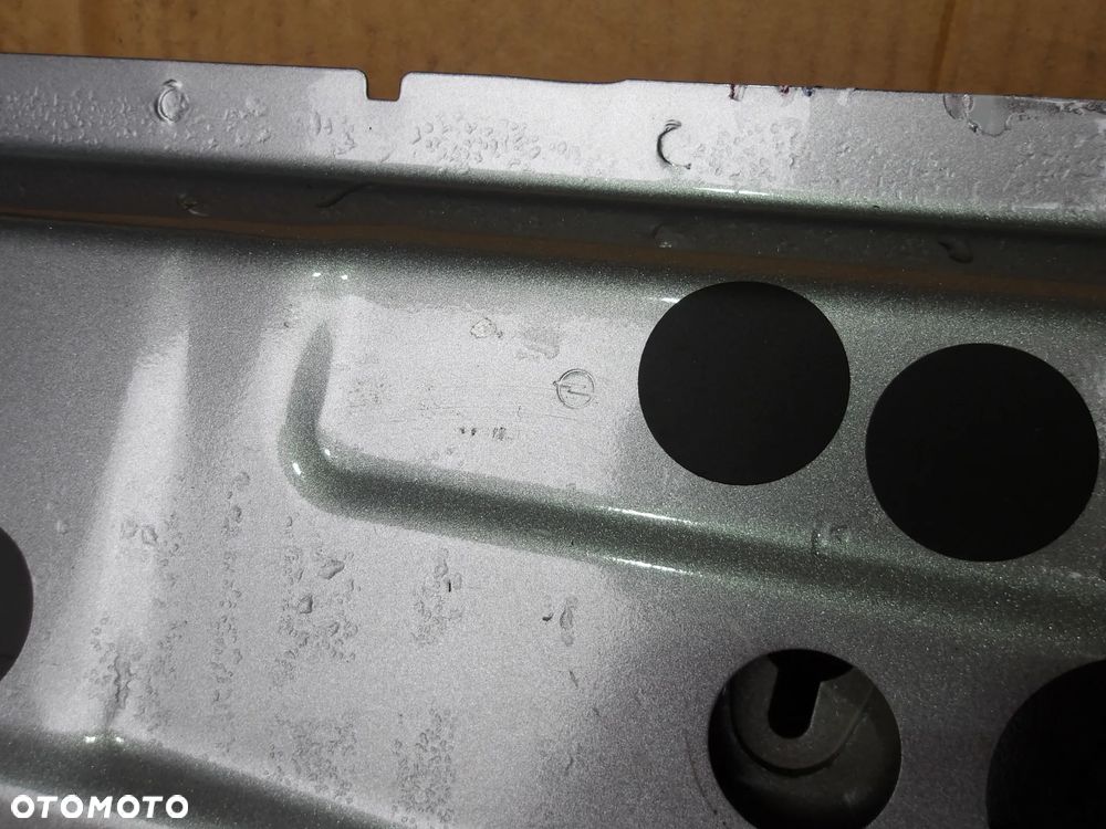 DRZWI PRAWY TYL OPEL CORSA F - 13