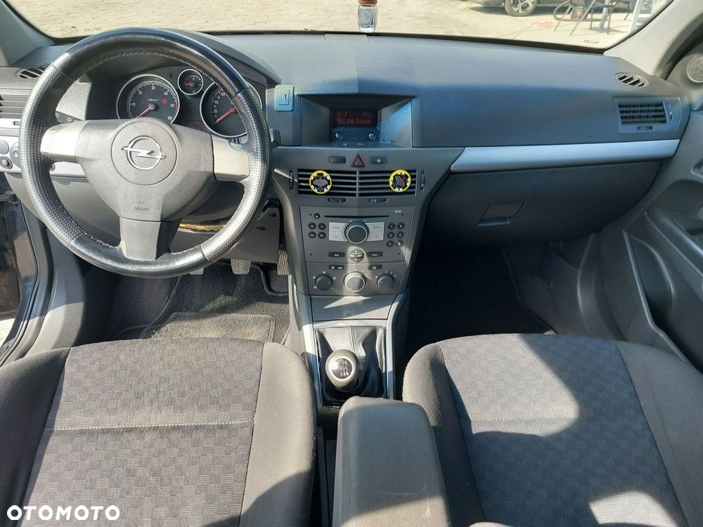 Opel Astra - 17
