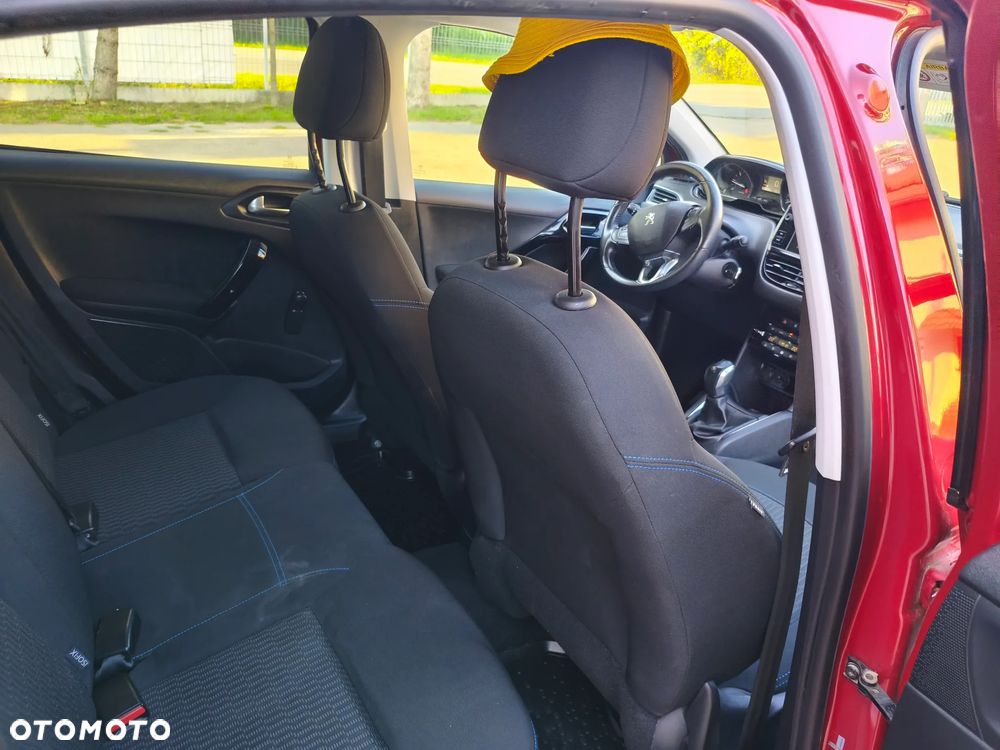 Peugeot 208 1.6 BlueHDi Active - 12