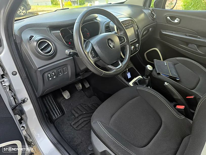Renault Captur (ENERGY) TCe 90 INTENS - 10