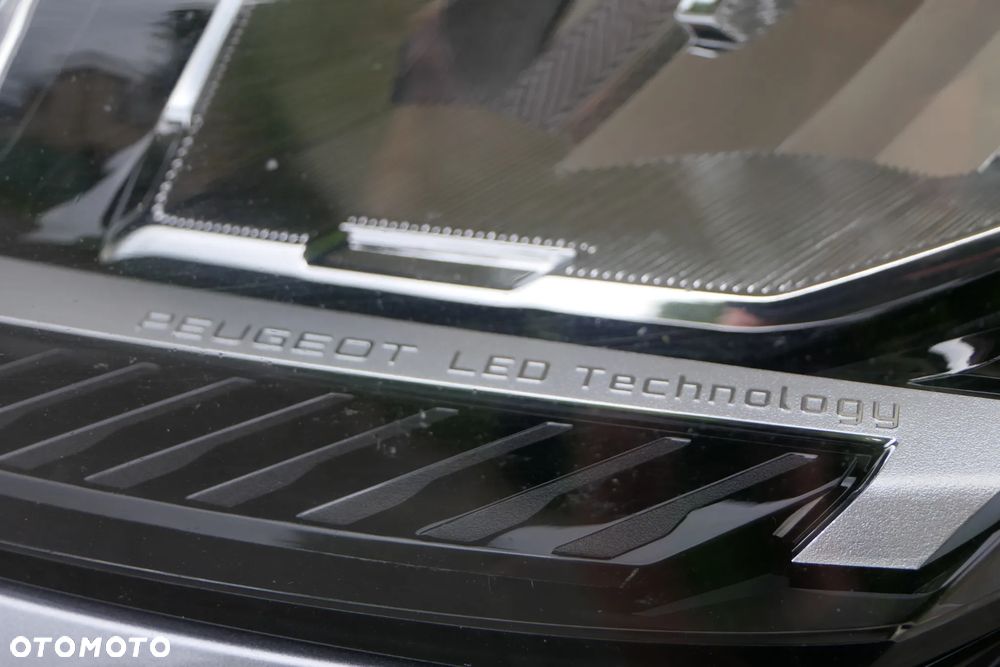Peugeot 308 1.2 PureTech Allure S&S - 29