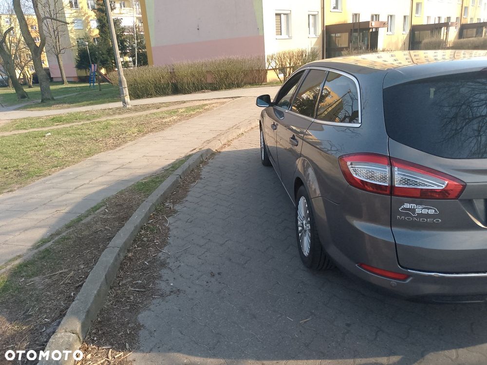 Ford Mondeo - 4