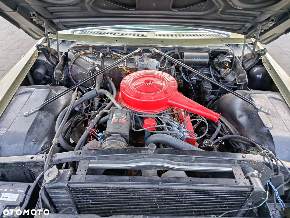 Cadillac Deville - 21
