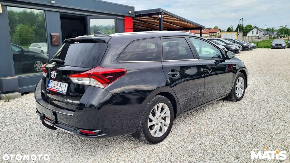 Toyota Auris - 15