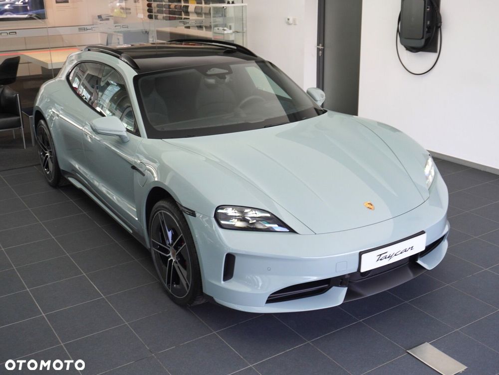 Porsche Taycan 105kWh 4S Black Edition - 8