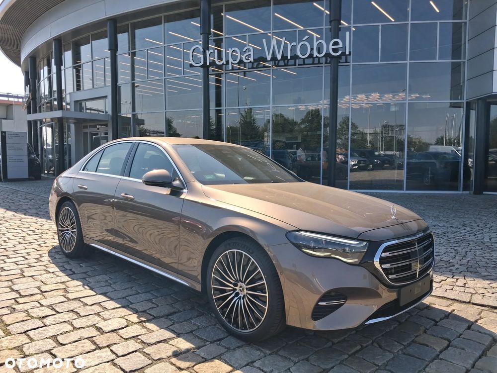 Mercedes-Benz Klasa E 300 de PHEV 4-Matic Avantgarde 9G-Tronic - 1