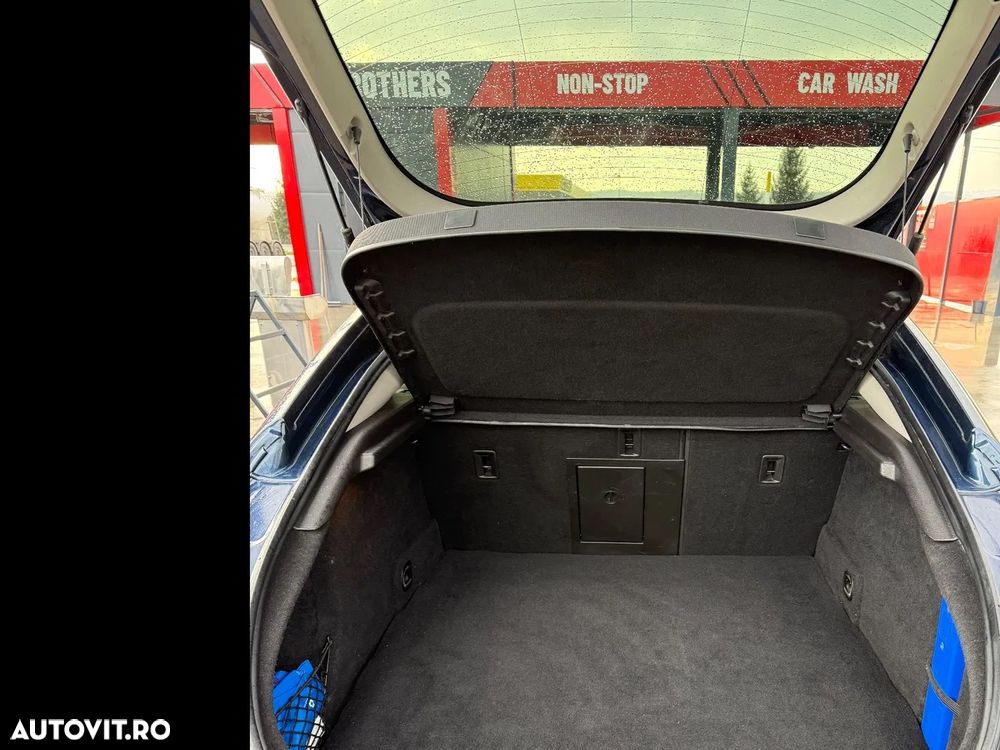 Opel Insignia 2.0 CDTI ECOTEC Start/Stop Cosmo - 10