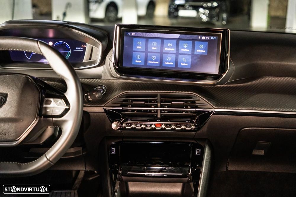 Peugeot e-2008 54 kWh Allure - 29