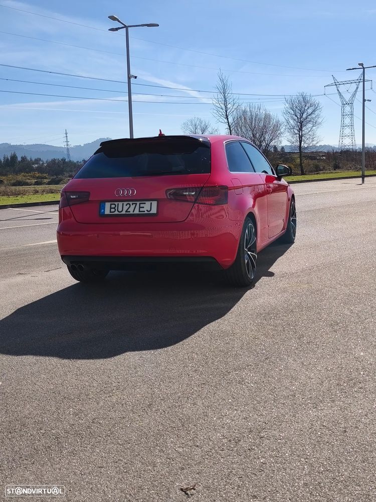 Audi A3 2.0 TDI S line Sport Pack - 13