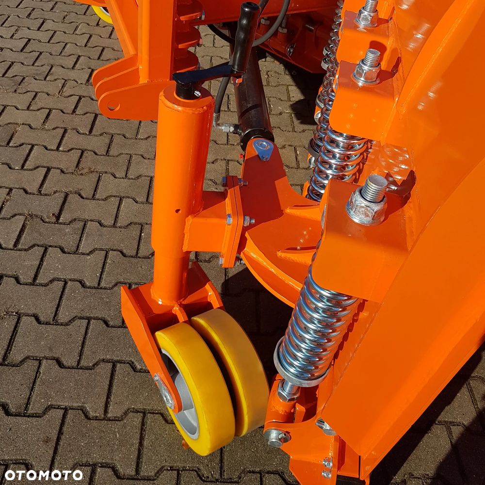 Metal-Technik Pług składany TYTAN - 10