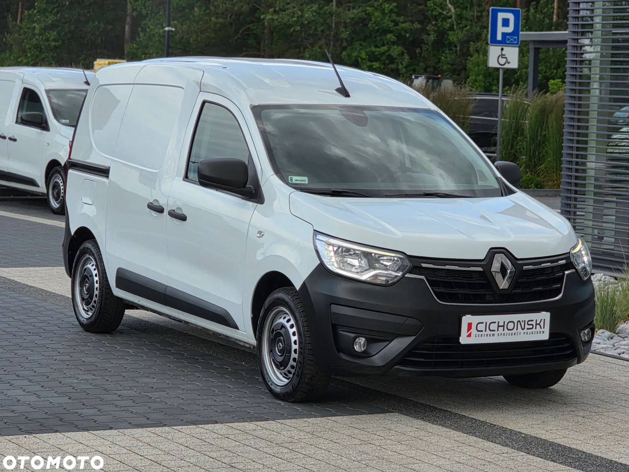 Renault Renault Express 1.3 Tce Pack Clim Kangoo 2022Rok BEZWYPADKOWE z Polskiego Salonu I Bogate Wyposażenie min: Kamera Cofania Klimatyzacja i Nawigacja I Kilka Sztuk Do Wyboru I Faktura Vat 23%I ZAPRASZAMY - 39