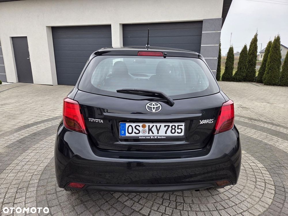 Toyota Yaris - 8