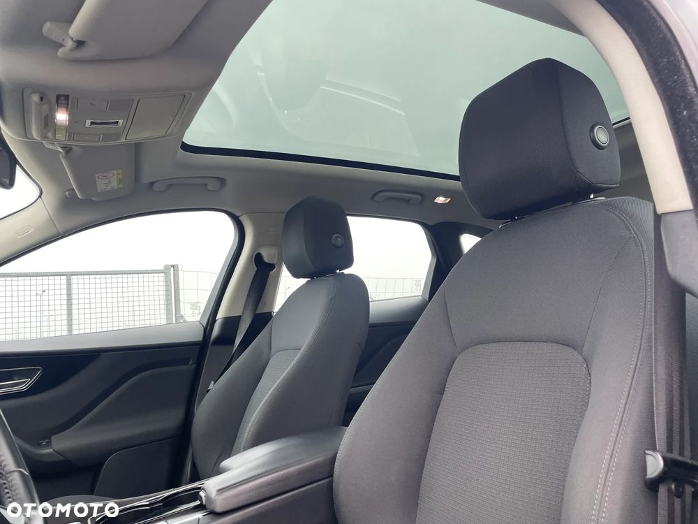 Jaguar F-Pace 20d AWD Prestige - 8