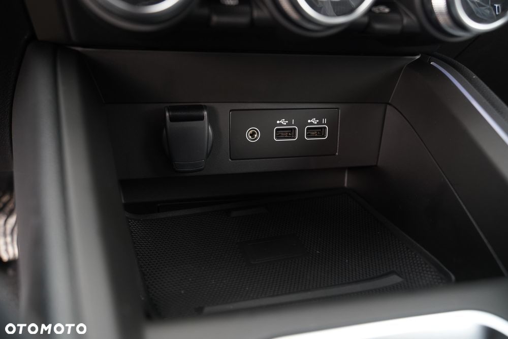 Renault Clio 1.0 TCe Techno - 21