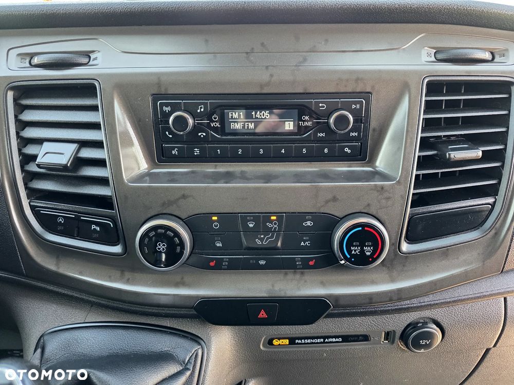 Ford TRANSIT CUSTOM 2,0 TDCI 130 KONNY DŁUGI L2H1 KLIMA LEDY GWARANCJA BOGATE WYPOSAŻENIE - 25