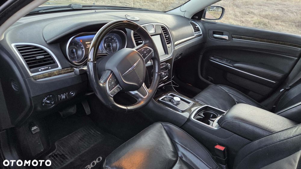 Chrysler 300C 3.5 V6 AWD - 9