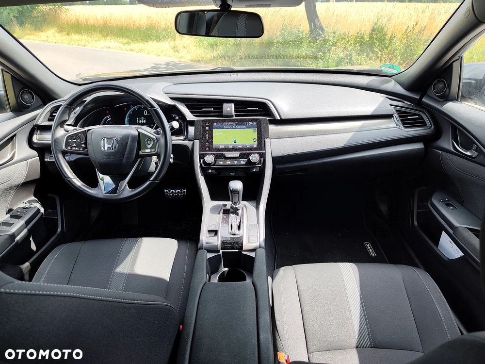 Honda Civic 1.0 i-VTEC Turbo CVT Elegance - 11