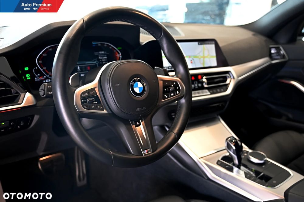 BMW Seria 3 320d xDrive M Sport sport - 14