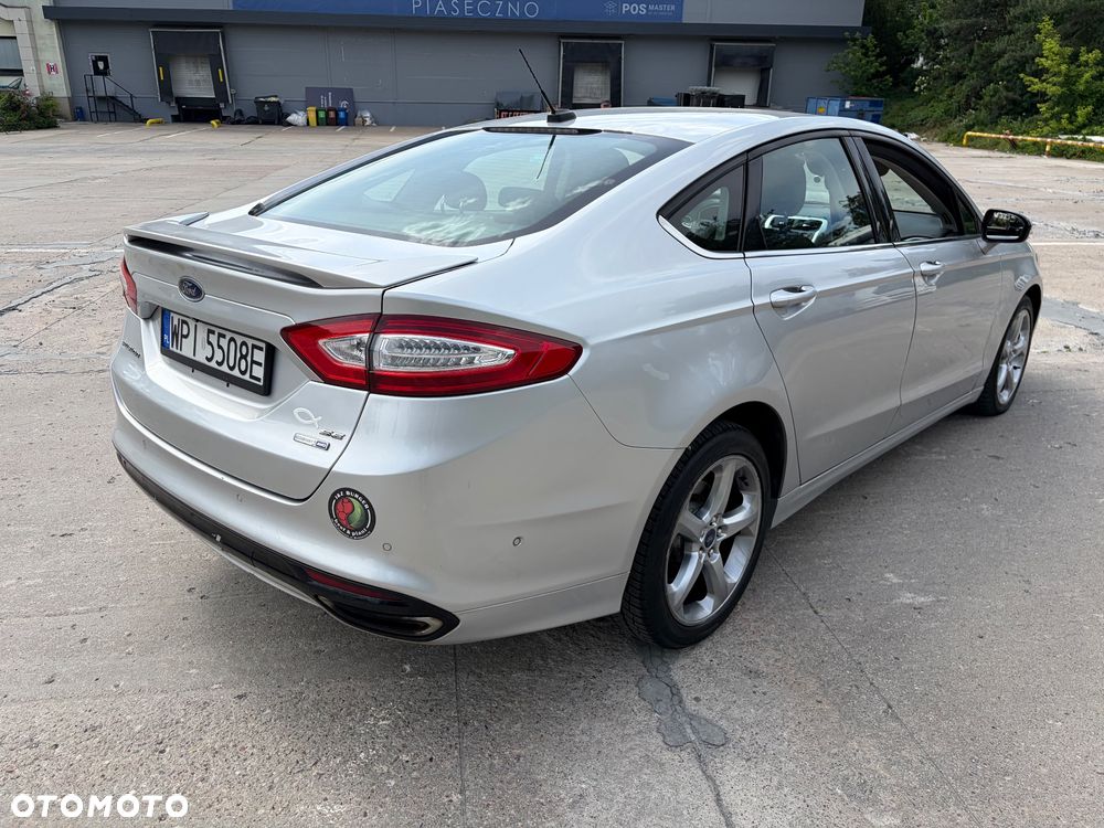 Ford Fusion - 3
