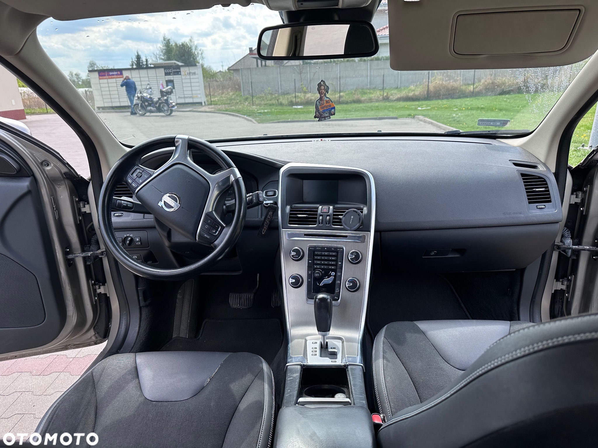 Volvo XC 60 2.4D AWD - 10