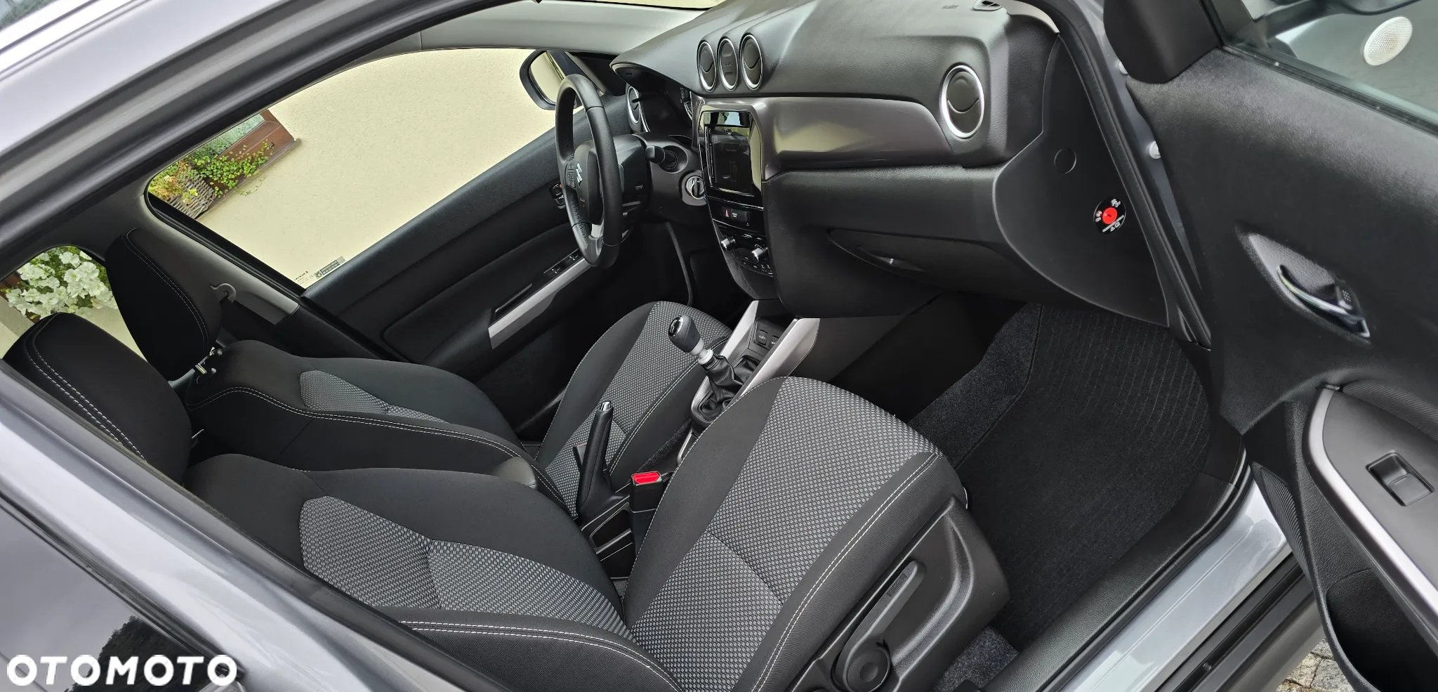 Suzuki Vitara 1.4 Boosterjet Premium 2WD - 21