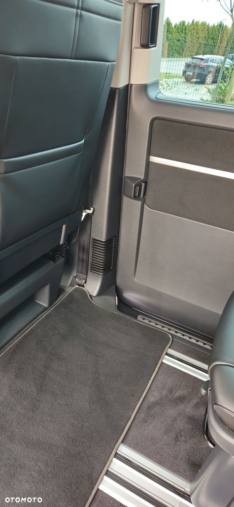 Volkswagen Multivan 2.0 TDI L1 Highline 4Motion DSG - 15