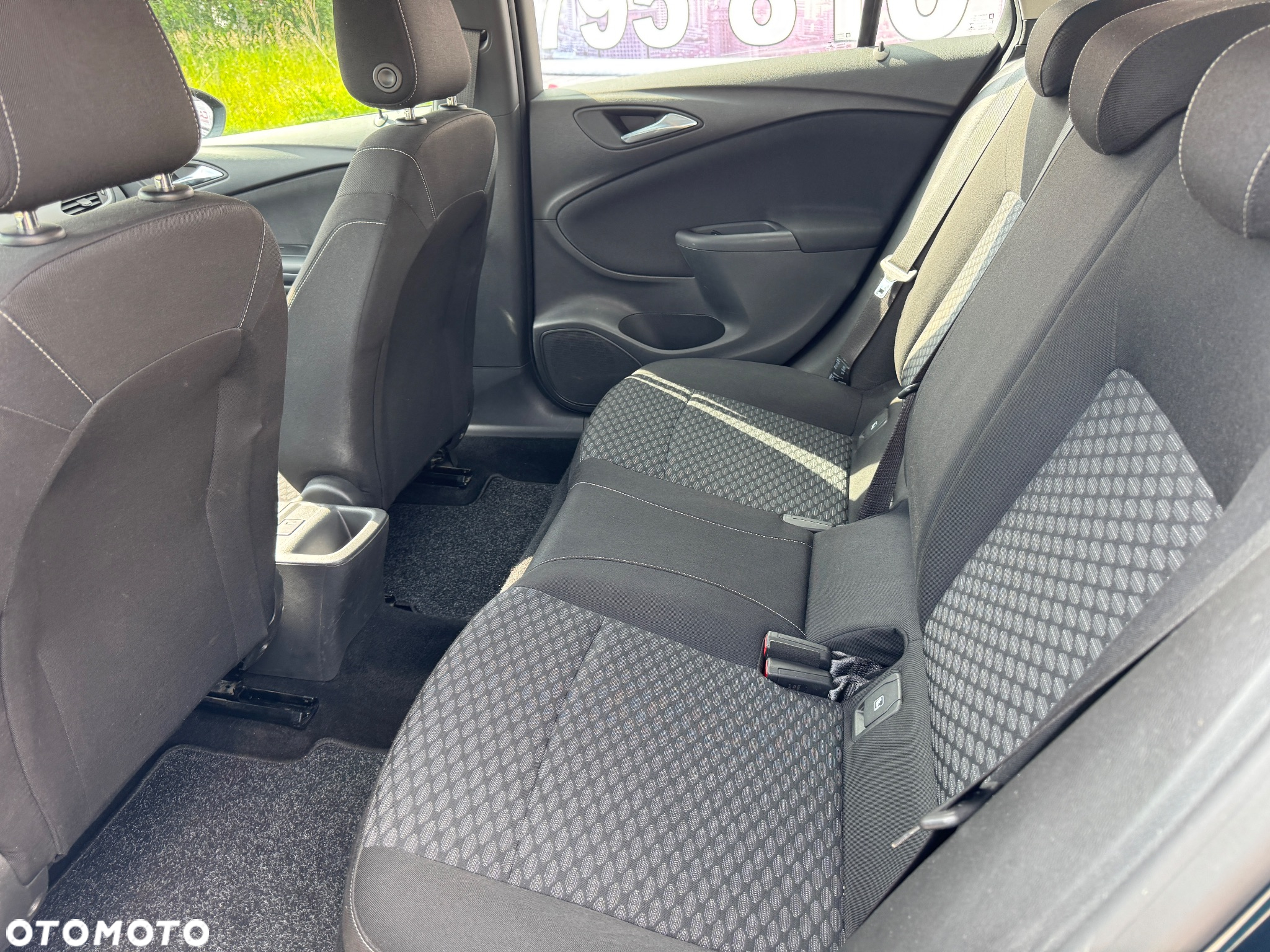 Opel Astra 1.6 D (CDTI) Business - 13