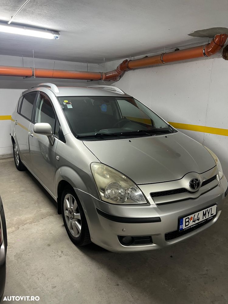 Toyota Corolla Verso 2.2 D-4D Sol - 18