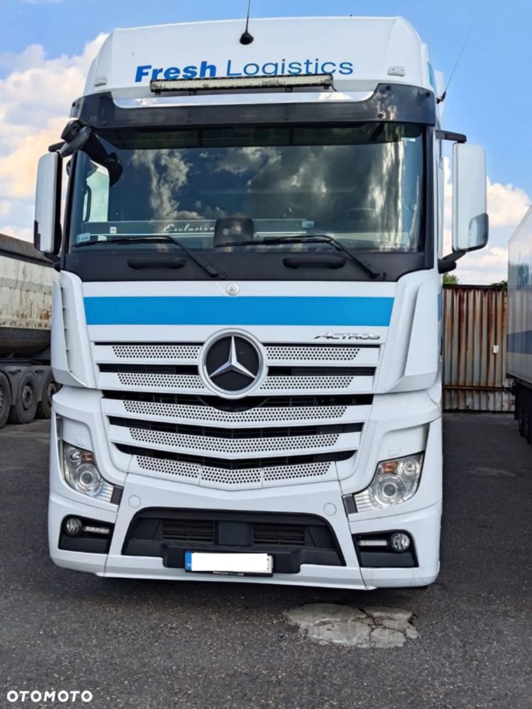 Mercedes-Benz Actros MP4 - 1