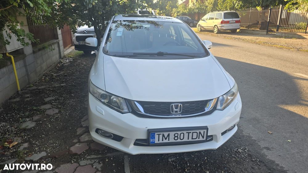 Honda Civic 1.8 AT ES - 6
