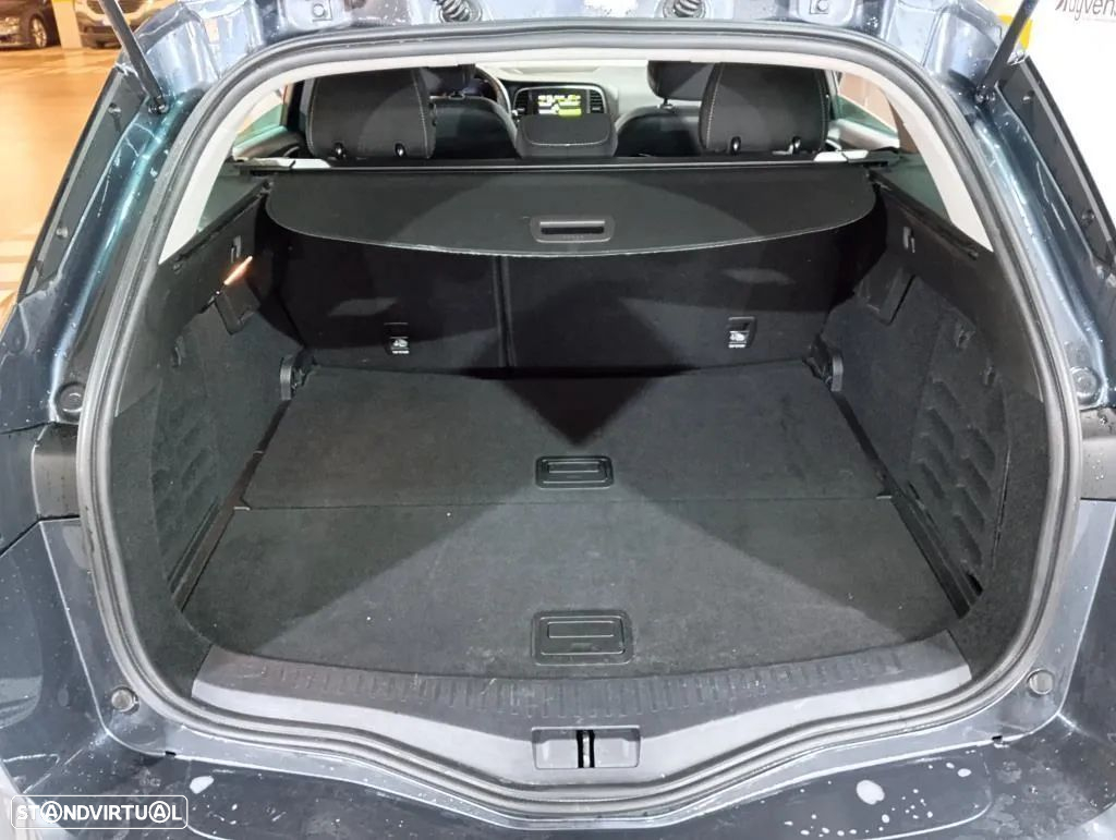 Renault Mégane Sport Tourer 1.5 Blue dCi Limited - 9