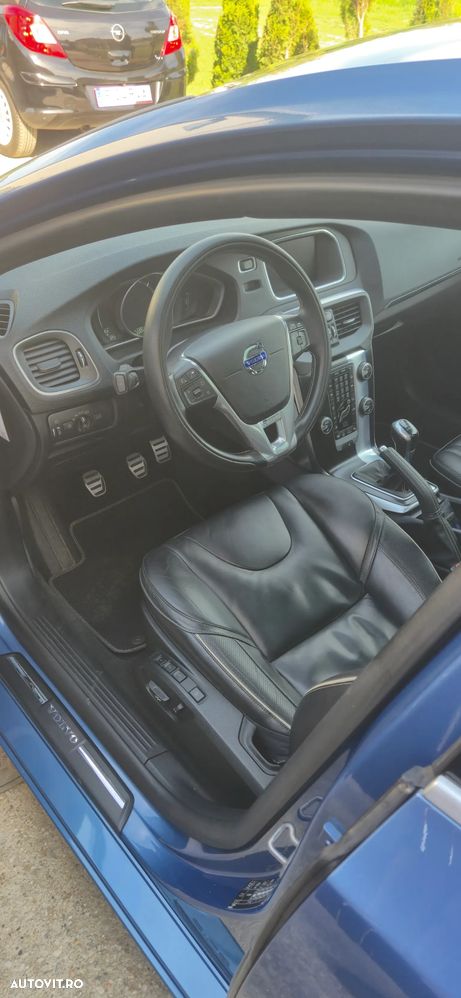 Volvo V40 D2 RDesign - 9