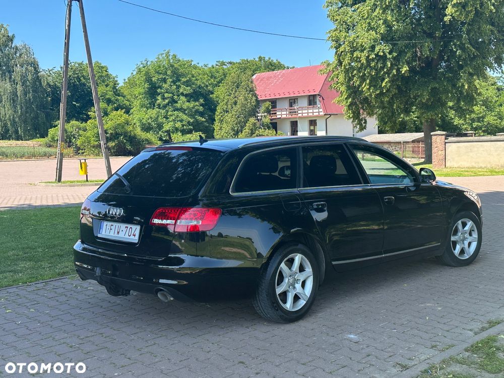 Audi A6 Avant 2.0 TDI Multitronic - 11