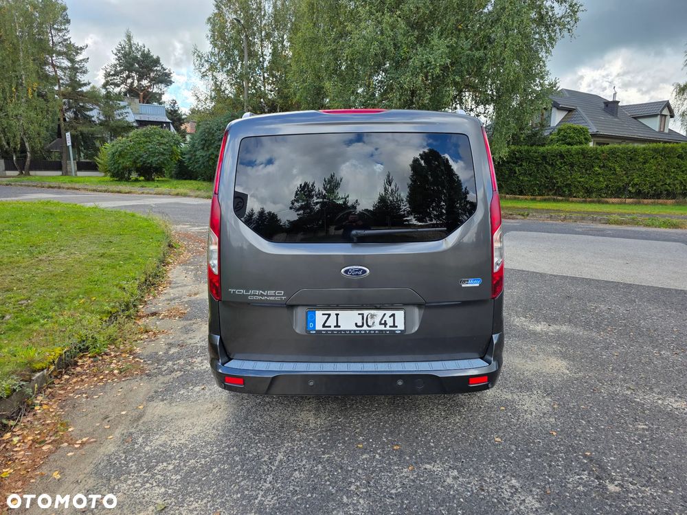 Ford Tourneo Connect Grand - 20