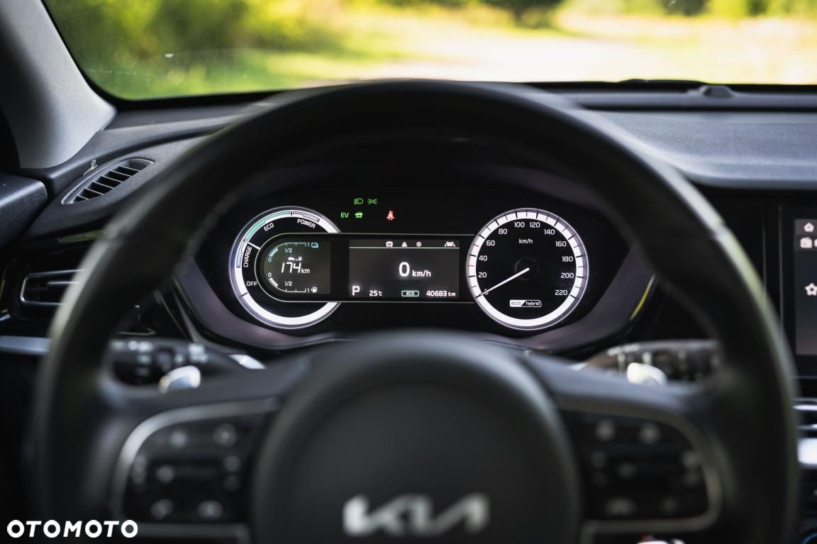 Kia Niro - 16